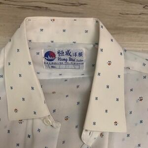 Vintage 1970s Hang Wai Tailor blouse with geometric pattern sz Medium